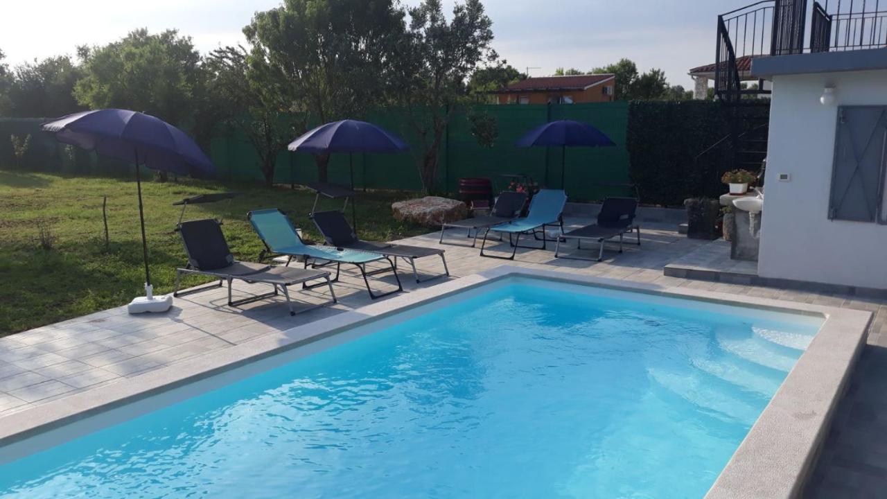 Holiday Home Dioniza Воднян Экстерьер фото