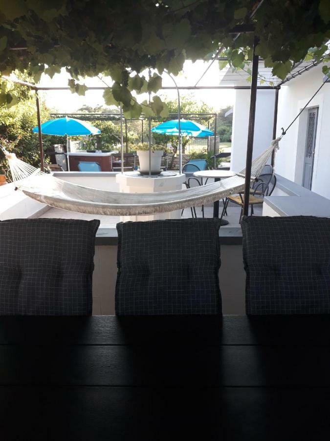 Holiday Home Dioniza Воднян Экстерьер фото