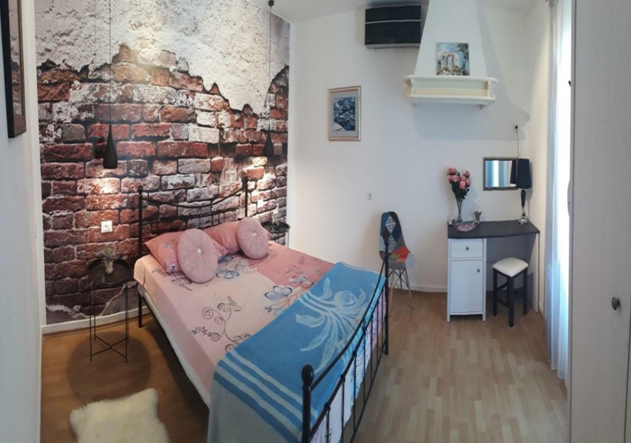 Holiday Home Dioniza Воднян Экстерьер фото
