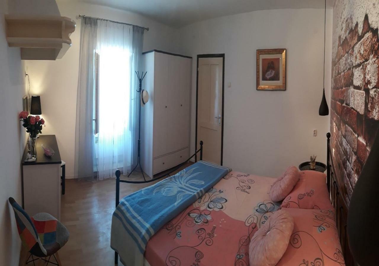 Holiday Home Dioniza Воднян Экстерьер фото