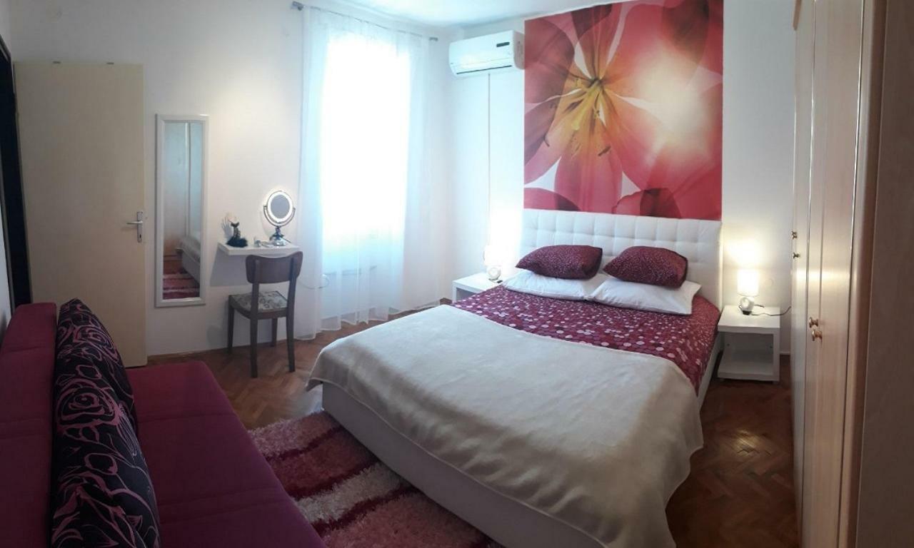 Holiday Home Dioniza Воднян Экстерьер фото